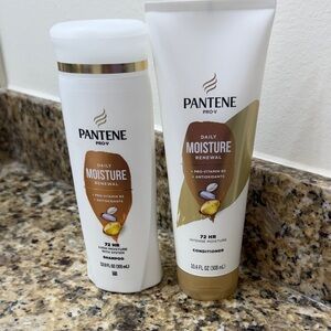NWT Pantene Pro-V Daily Moisture Renewal Shampoo & Conditioner